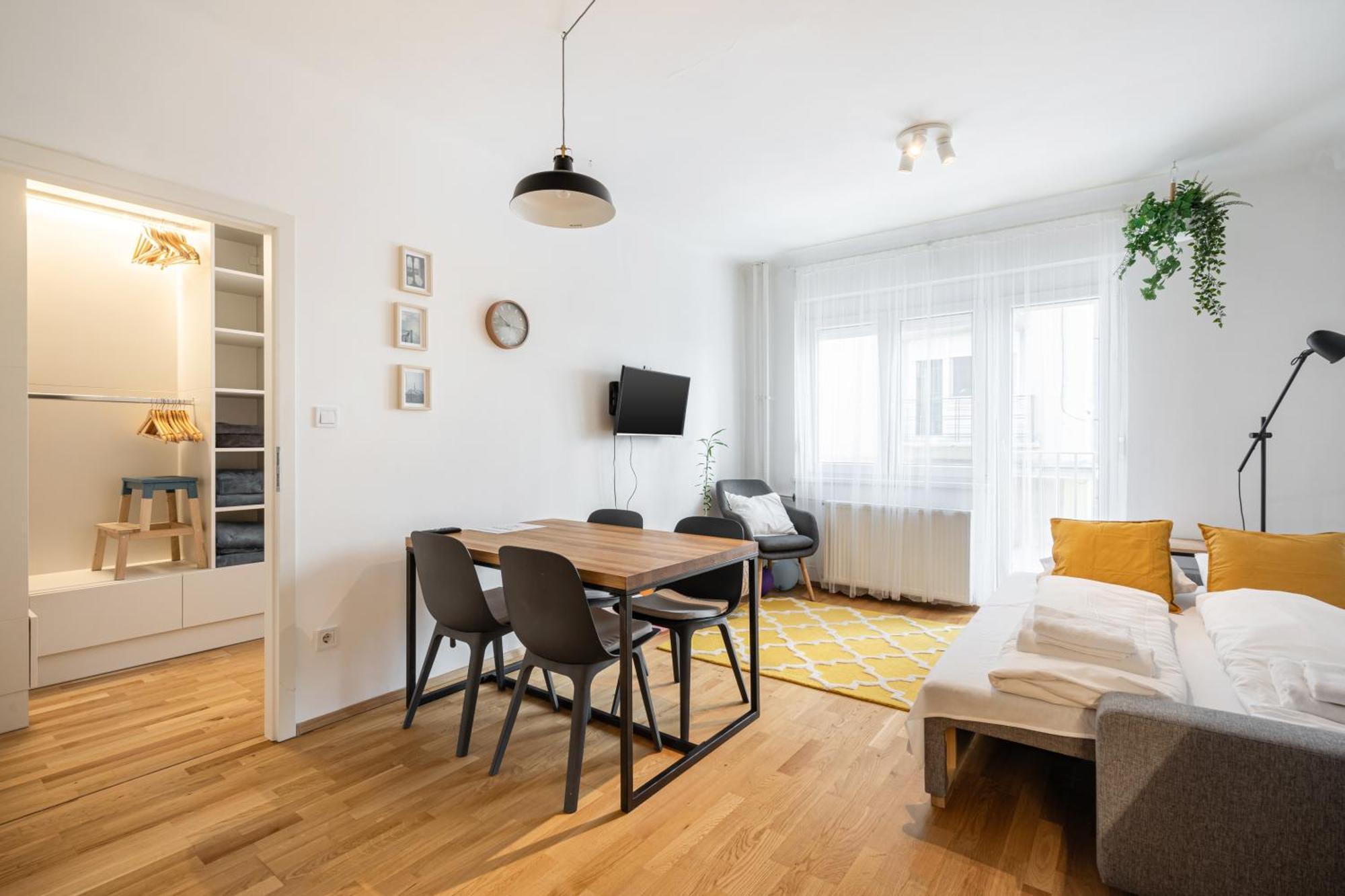 Luxe Living Apartament